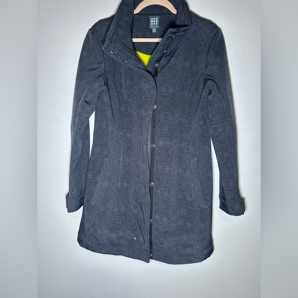 Title Nine T9 Peacekeeper Insulated Gray Wind Resistant Jacket Size Medium - Picture 2 of 13